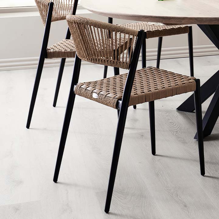 Modern and timeless garden and cafe chairs 